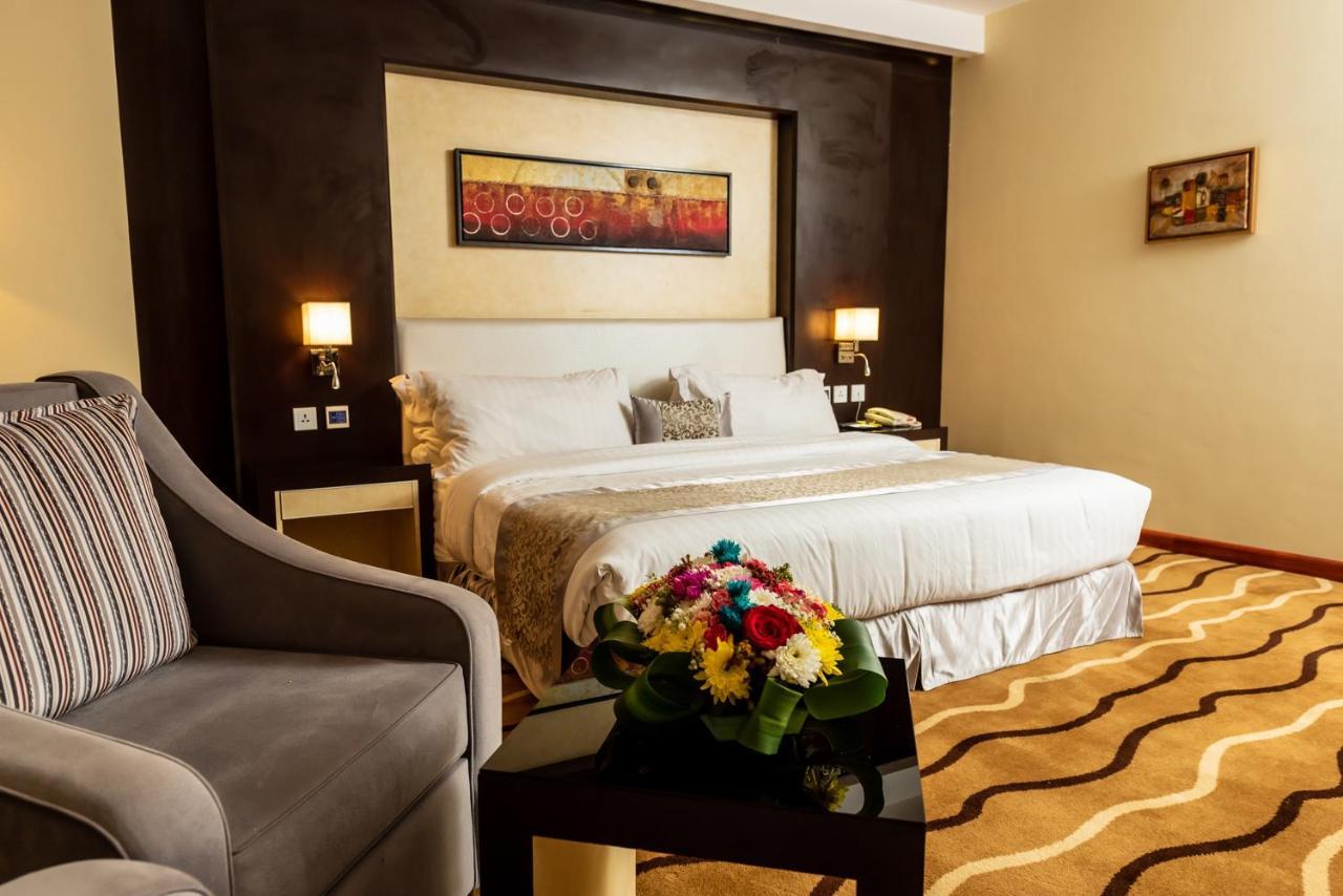 National Park Hotel Baljurashi Extérieur photo